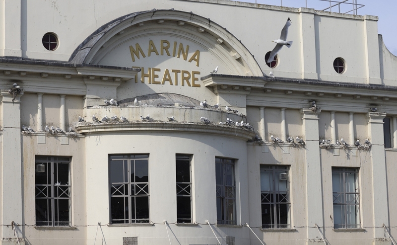 Marina Theatre - Lowestoft by Robert Wincup